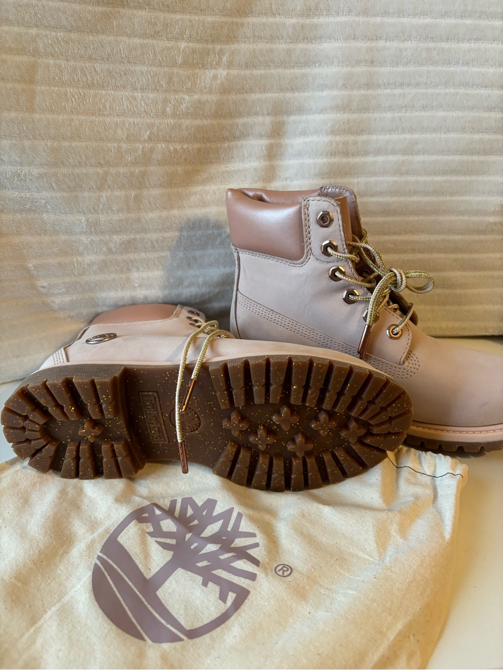 Limited Edition Timberland Light Pink Nubuck